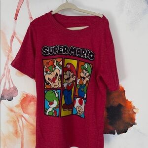 Nintendo Super Mario Red Tee - Size 7